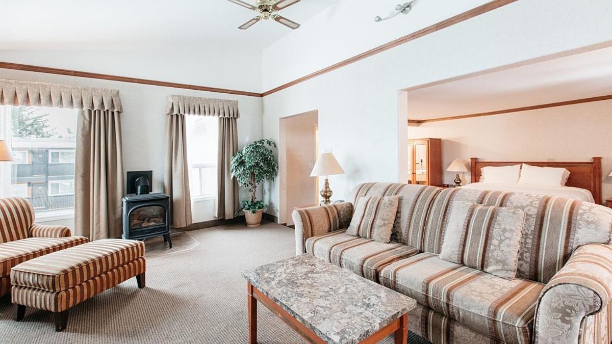 Mount Robson Inn Jasper Ngoại thất bức ảnh