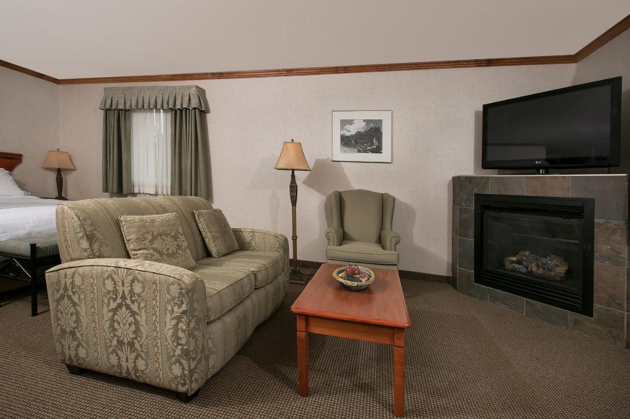 Mount Robson Inn Jasper Ngoại thất bức ảnh